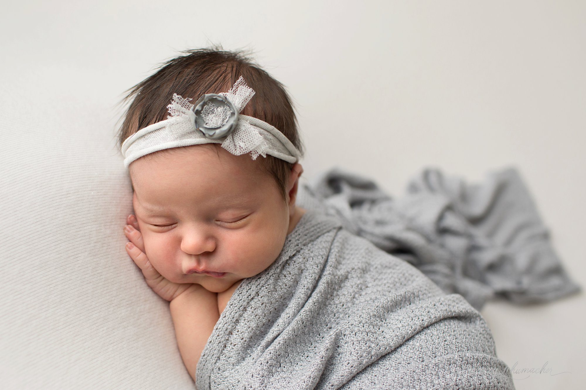 nancy schumacher north dakota newborn photographer_0076.jpg