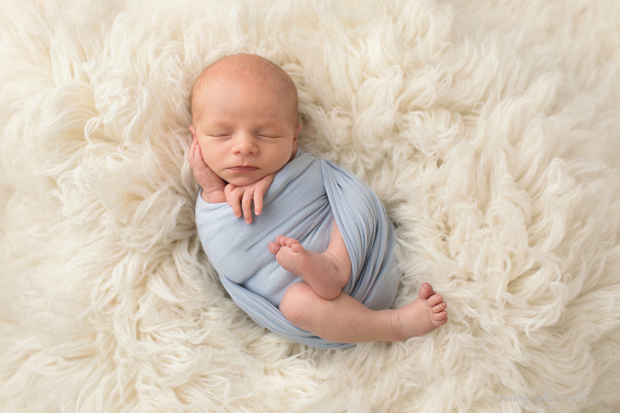 nancy schumacher north dakota newborn photographer_0208.jpg
